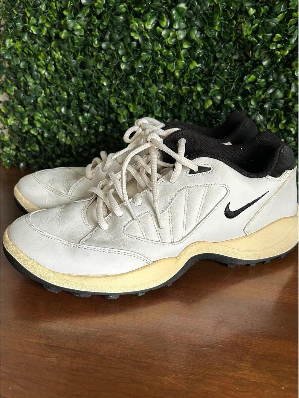 Y2K Nike Golf Shoes White Black Leather Mens 8 Soft Spike Vintage